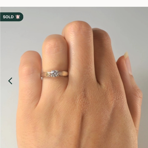 Solitaire ring which is natural diamond with radiant shine  in white gold. - Picture 6 of 10